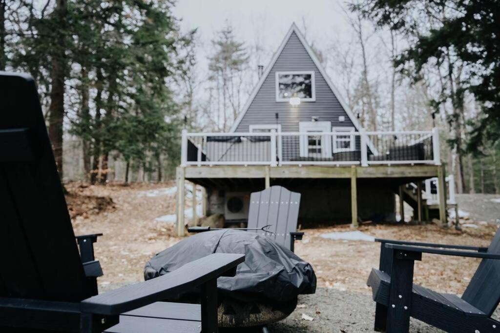 Вилла New! Cozy & Modern A-Frame In The Woods W/Hot Tub Tamworth Экстерьер фото